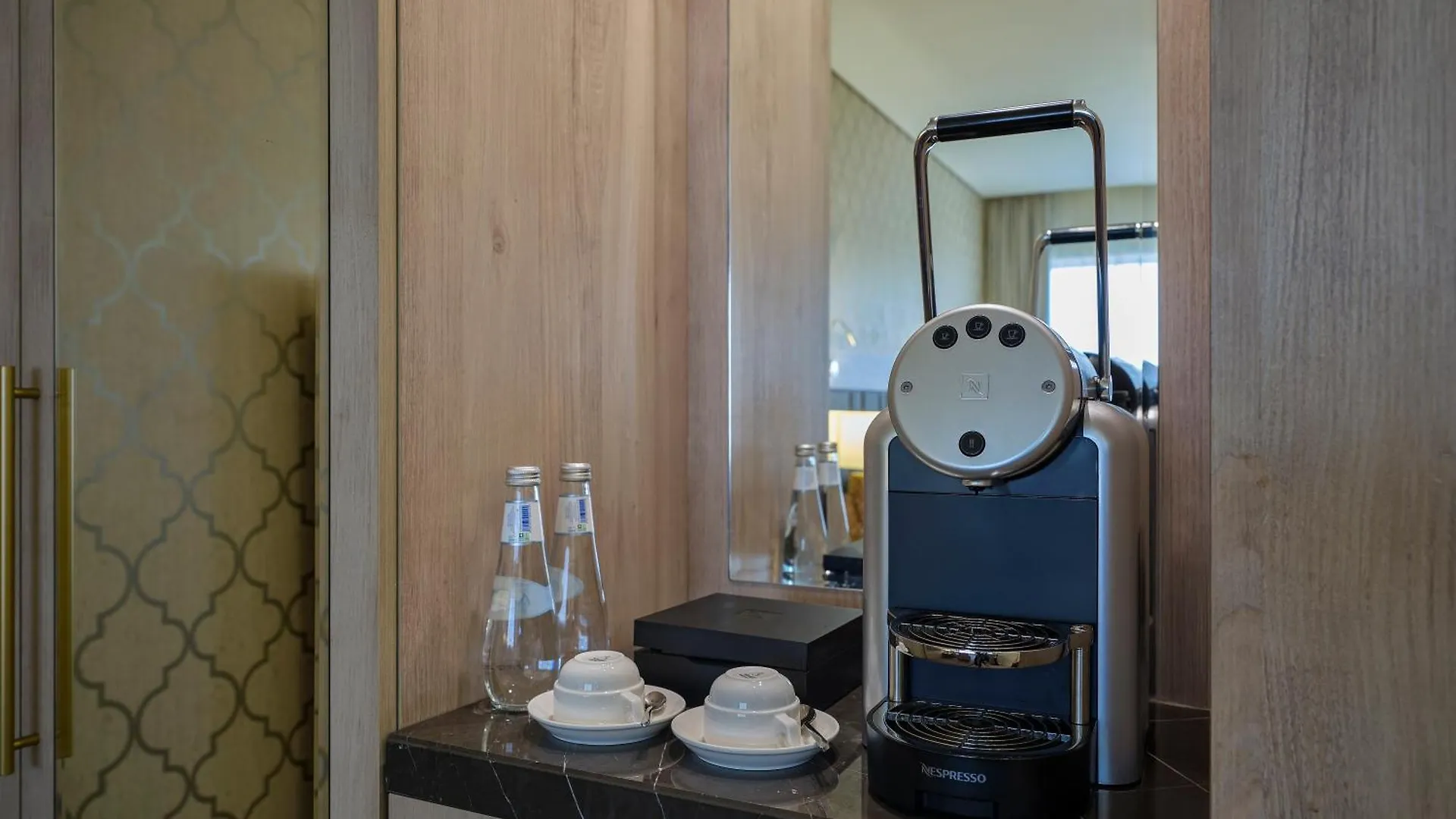 فندق Doubletree By Hilton Makkah Aziziyah مكة 4*,