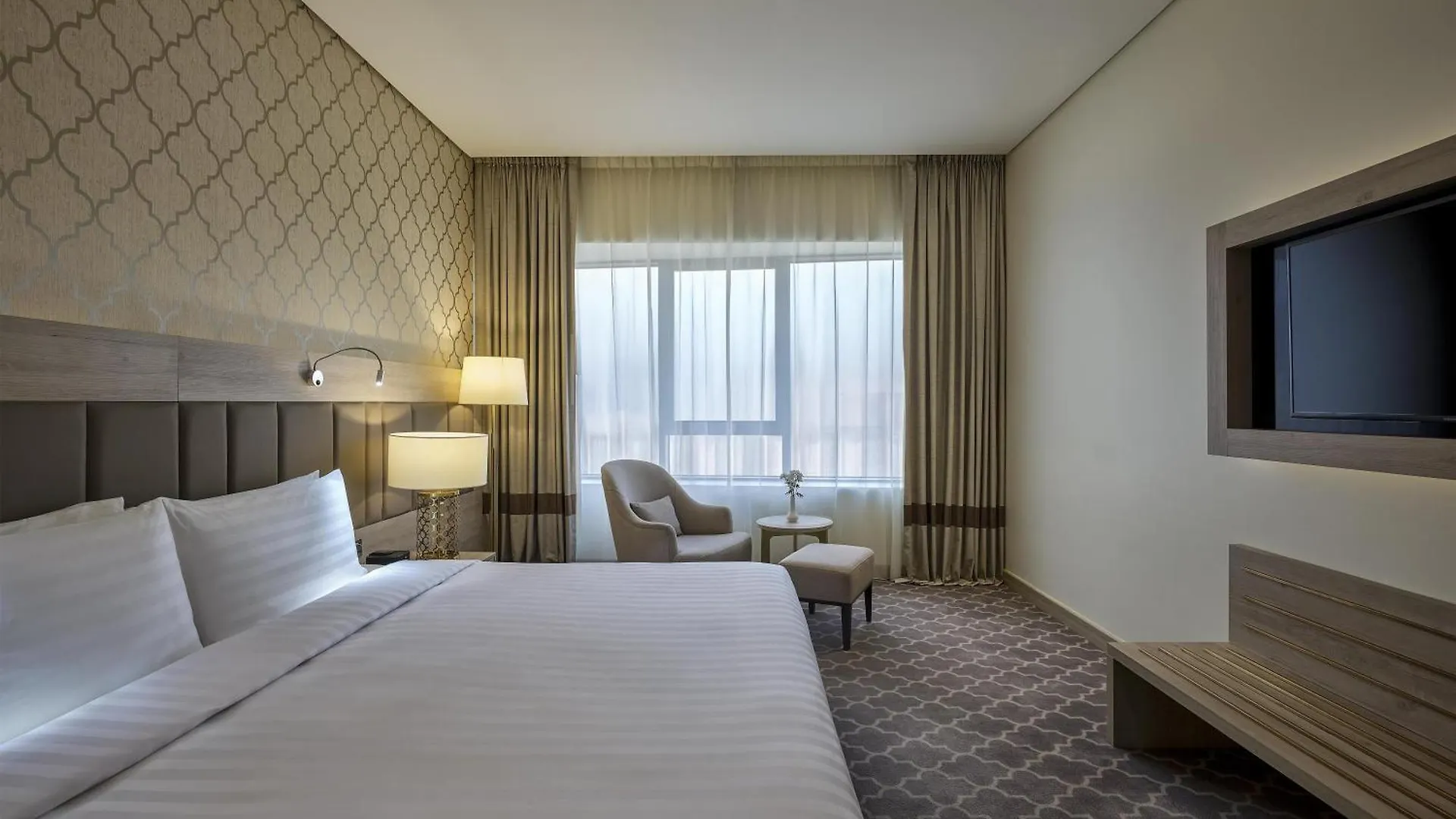 ****  Doubletree By Hilton Makkah Aziziyah Hotel Mecca Saudi Arabia