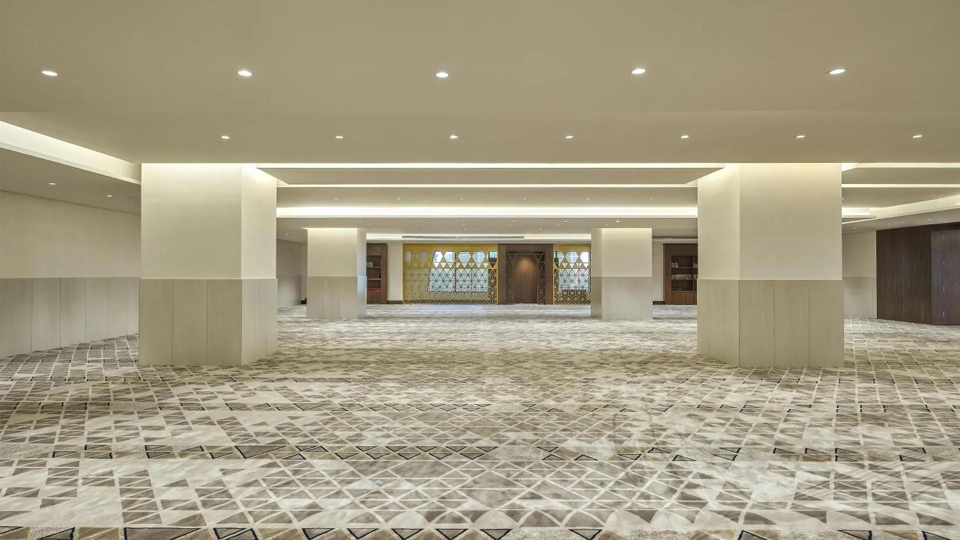 DoubleTree by Hilton Makkah Aziziyah Otel Mekke Suudi Arabistan