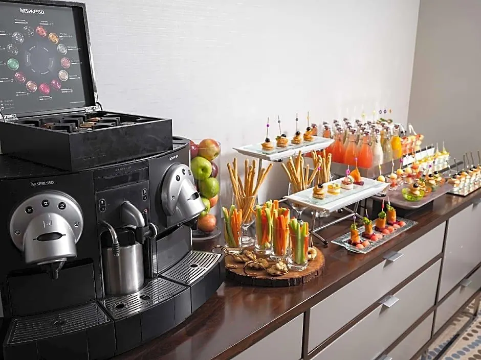Doubletree By Hilton Makkah Aziziyah Hotel Mecca