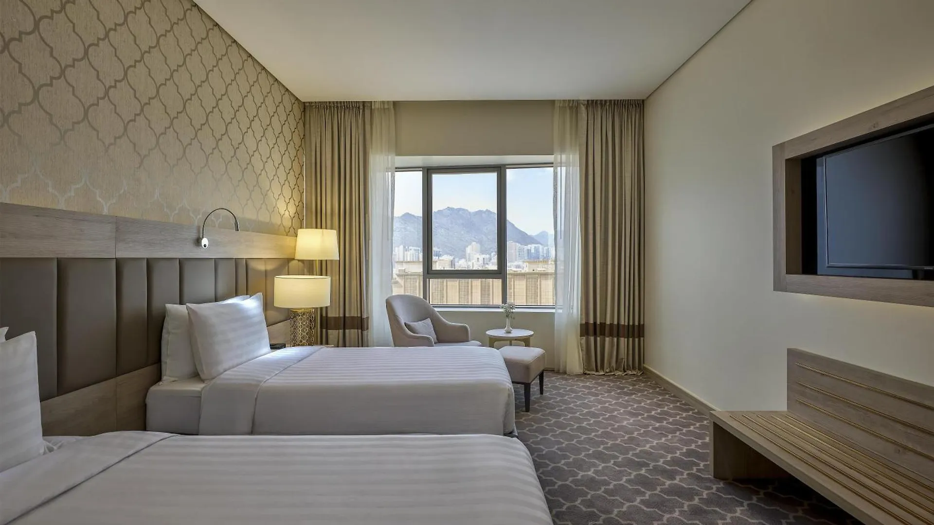 Doubletree By Hilton Makkah Aziziyah Hotel Mecca