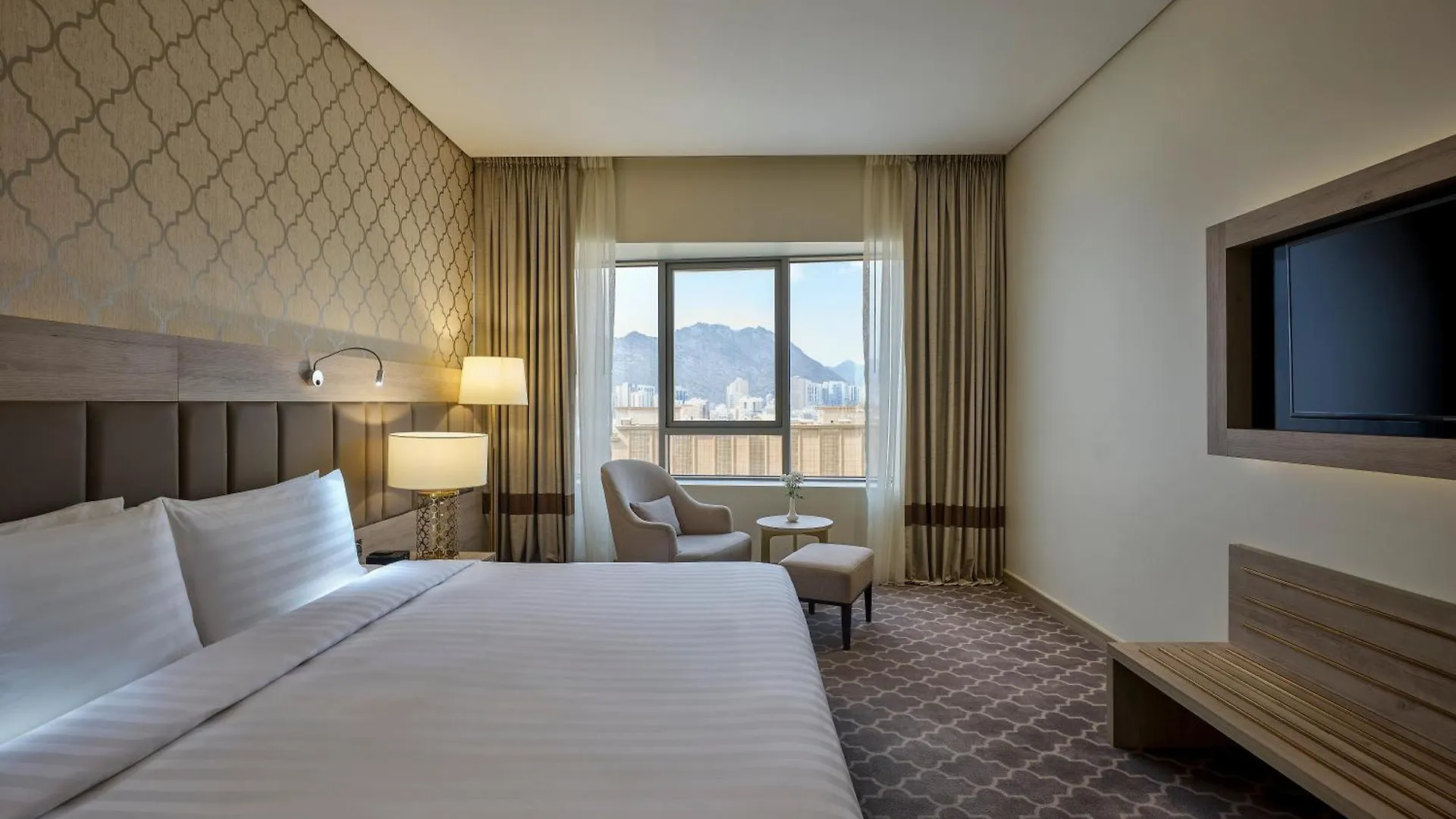 Doubletree By Hilton Makkah Aziziyah Hotel Mecca 4*,