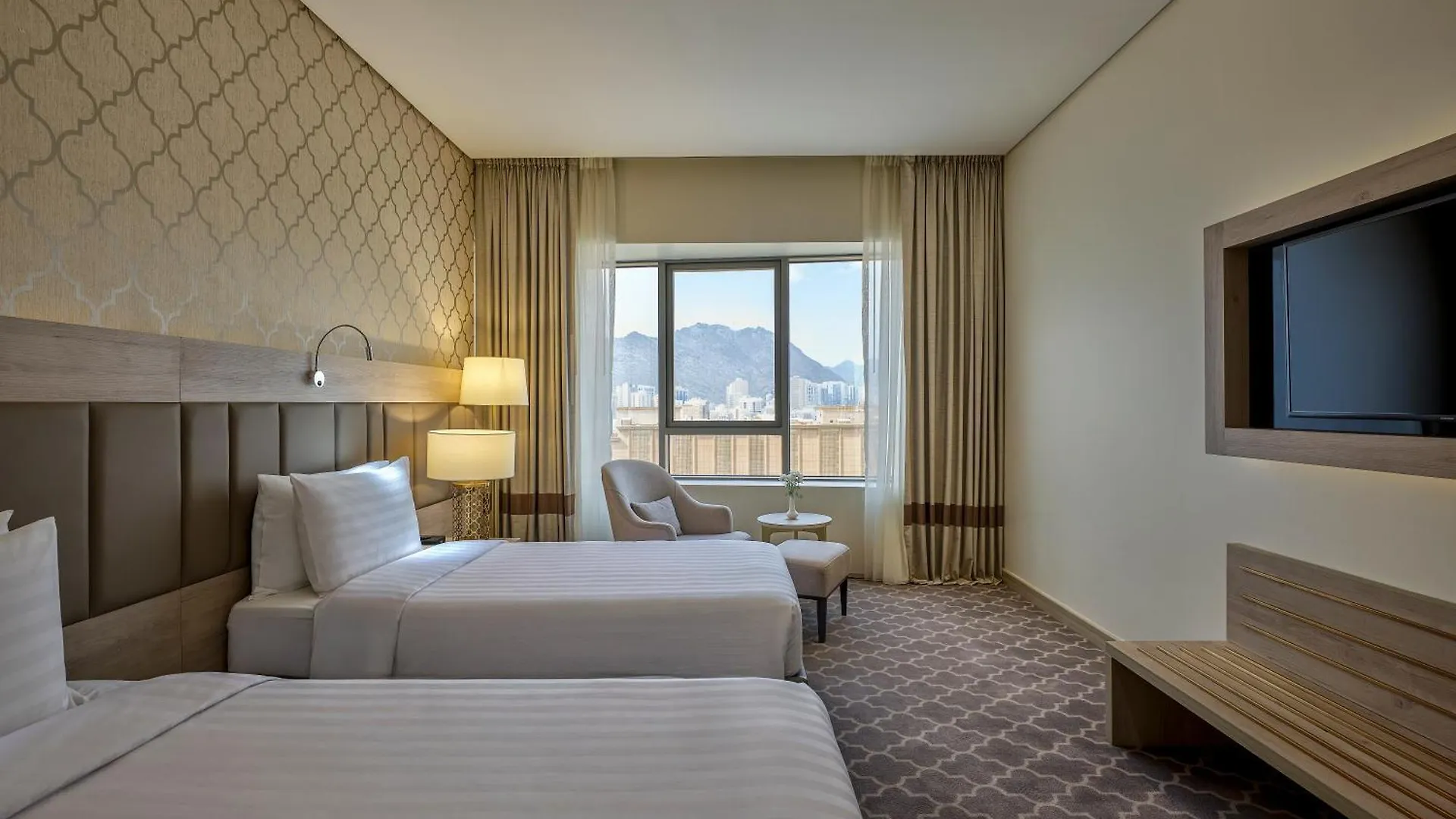 Doubletree By Hilton Makkah Aziziyah Hotel Mecca